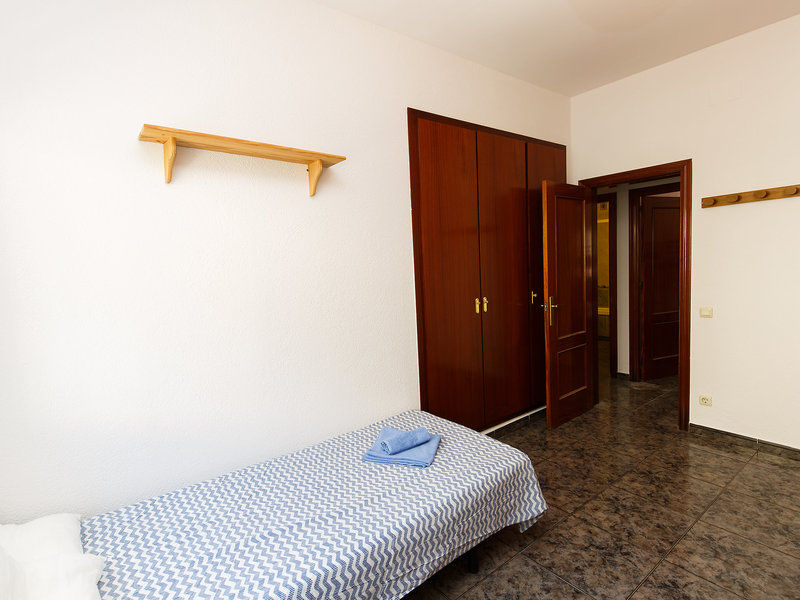 Hotel Clavel - Four Bedroom 3*